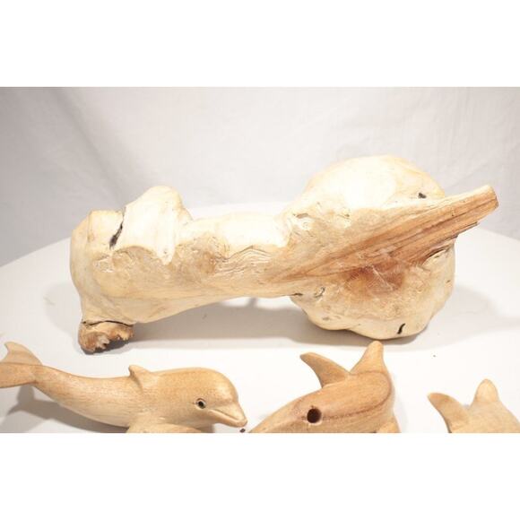 Hand Carved Dolphins Figures on Driftwood Art Beach Coastal Cabin Decor - Picture 11 of 12